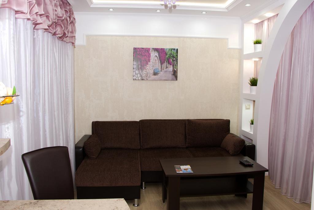 Apartment On "Mirgorod" Brest Exterior photo