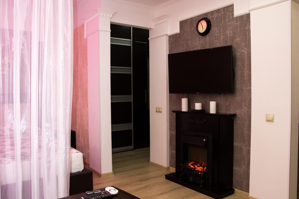 Apartment On "Mirgorod" Brest Exterior photo